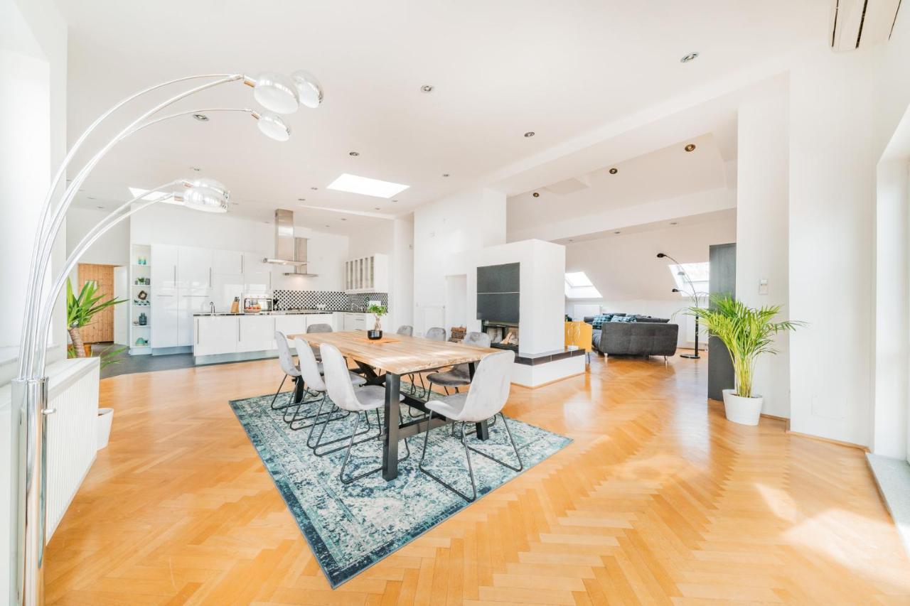 Penthouse Apartment - Sauna - Terrasse - Kamin - Ac Вена Экстерьер фото