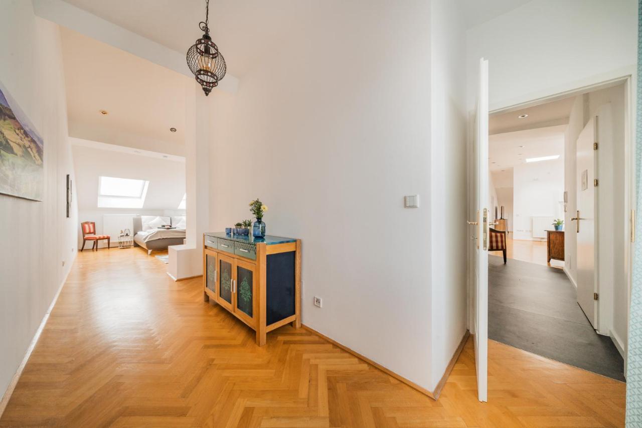 Penthouse Apartment - Sauna - Terrasse - Kamin - Ac Вена Экстерьер фото